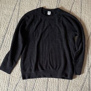 GAP Men's Classic Raglan Charcoal cotton Crewneck Sweater